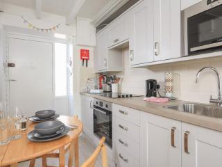 4 Thornlea Mews - 3