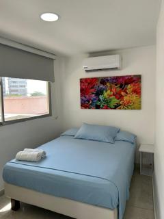 Elegant family apartment with ocean views - 0