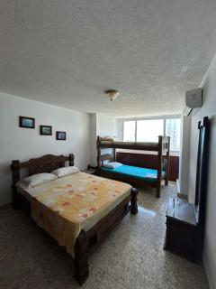 Elegant oceanfront family apartment - 4