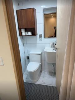 tay Choa 202 2Bath Single&Queen MacPC Wood Floor - 4