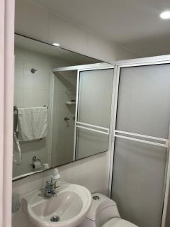 Nice and comfortable apartment with ocean views - 8