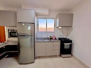 Apê confortável com garagem e espaço de trabalho - 3