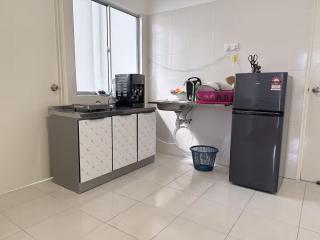 Cozy Family Apartment Near Shopping mall, Mcd - 1