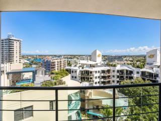 Beachfront Mooloolaba Apartment- 7th Floor in the Landmark Resort - 6