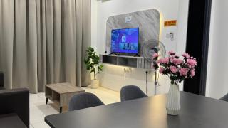 Podium Home 7pax opposite AEON Mall Kuching - 0