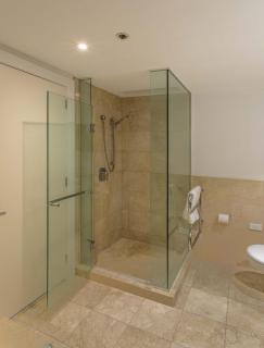 Chic 12th Floor Apartment Iconic Metropolis - 1