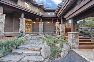 LUXE Tamarack Estate Lodge Spa Ski In/Out - 1