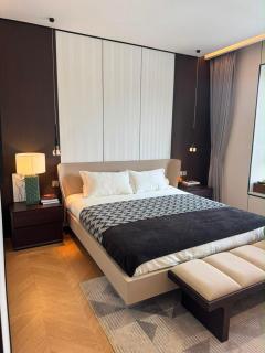 LaRose Royal Luxury Apartment - Modern Eleganc - 2