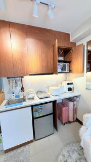 Condo near airport with pool and Balcony - 7