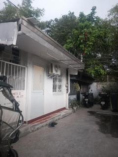 Cozy Staycation with AC & Wi-Fi Fully Furnished in Valenzuela City - 9