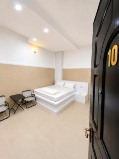 Cảnh Việt Hotel - 1