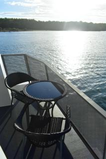 Luxury Houseboat - Drift Flotel - 5