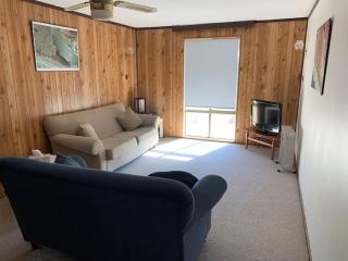 35 Hewett Rd - Beach-Side Family Getaway - 4