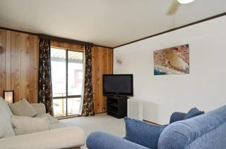 35 Hewett Rd - Beach-Side Family Getaway - 3