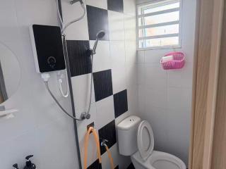 6 pax Homestay Klebang Ipoh Near Shopping mall, Mcd, Free Parking - 6