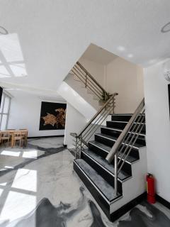 Vincent Plaza Hotel - 4