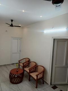 Lumora Homestay - 9