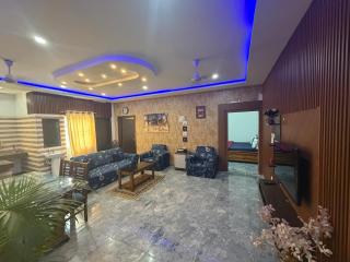 AJ Inn, Spacious and stylish 2bhk - 0