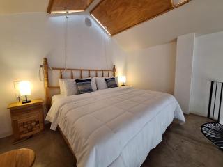 comfortable, spacious, central with a pool and terrace - 7