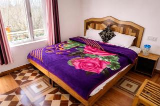 Cozy Corner Vivek - 8
