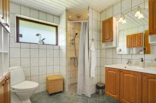 Family-Friendly 3-Bedroom House Near LEGOLAND, Lalandia & Billund Airport - 4