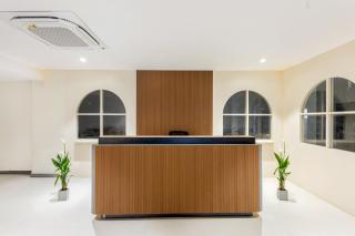Monday Hotels & Suites Madhapur - 7