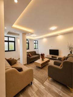 blessed fully furnished apartment CMC Summit, - 3