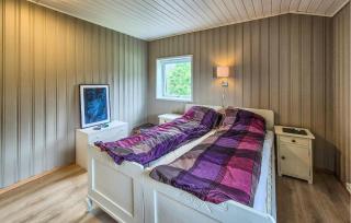 3 Bedroom Lovely Home In Fister - 5
