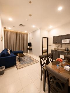 Atlantis International Hotel Apartments - 7