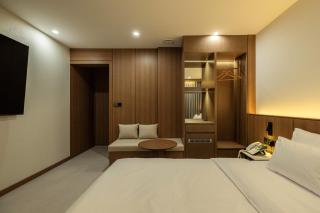H-Avenue Hotel Suncheon Station - 2