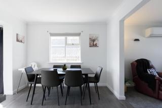 Modern Ease in East Devonport - 8