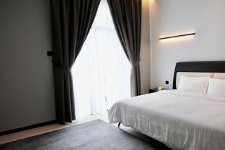 Discover OnyxVacay Home5 bustling city n Karaoke - 3
