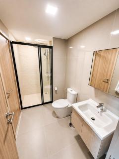 Modern 1BR Mountain View Pool Onsen Wi-Fi - 6