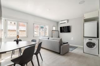 Madrid RIo Suites con Parking Privado - 1