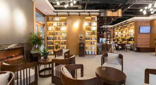 James Joyce Coffetel Zhengzhou Beilong Wetland Park - 3