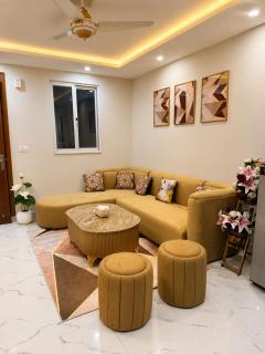 Apartment in Bahria Town - 6