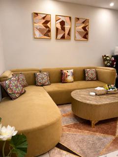 Apartment in Bahria Town - 2