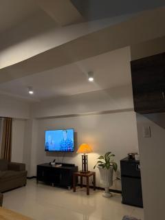 Mactan Airport Cozy Family Loft Condo by A&C - 0