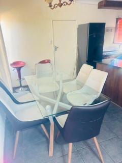 Entire 3 Bedrooms House in polokwane - 4