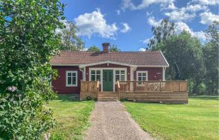 2 Bedroom Lovely Home In Fagerhult - 0