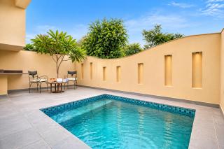 ELIVAAS Signature Raj Suites Pet-Friendly Hotel Suite with Pvt Pool & Aravalli Hill Views - 0