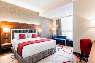 Ramada Hotel & Suites by Wyndham Yerevan - 8