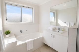 Elegant Home in Park Ridge Light-Filled Living - Holiday Home - 1