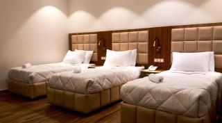 downtown hotel - 3