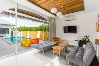 Hua Hin Pai Mai Pool Villa 4BR - 0