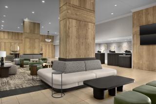 DoubleTree by Hilton Philadelphia Airport - 3