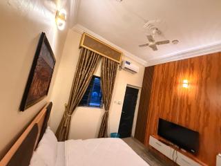 Mario Suites Ltd - 3