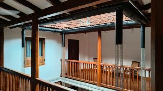 Ezekiel House Residence - 9