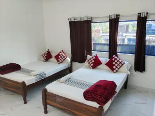 Hotel Ashutosh - 9