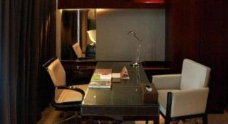 Zhangjiagang Zhonglian GDH International Hotel - 6